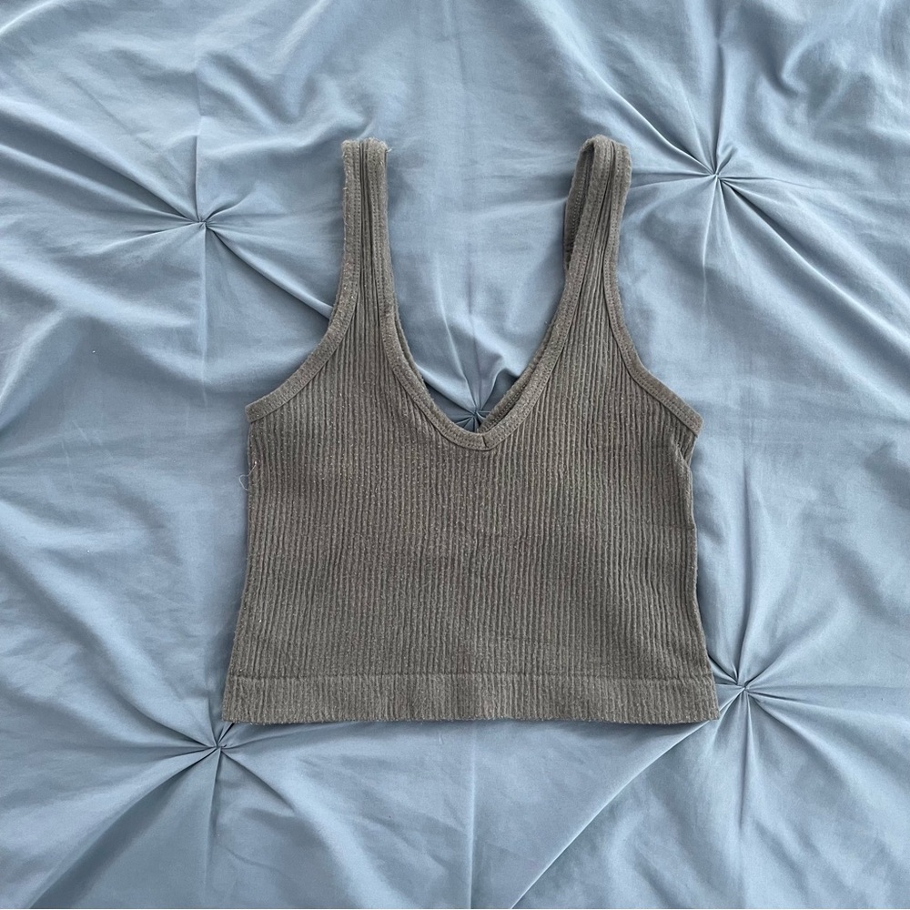 Urban Outfitters ribbed cami tank top